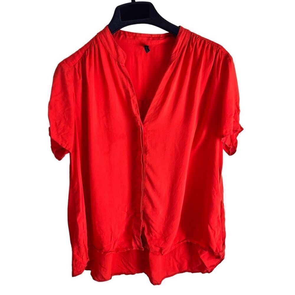United Colors of Benetton Womens Short Sleeve Blouse Size Medium Bright‎ Pink